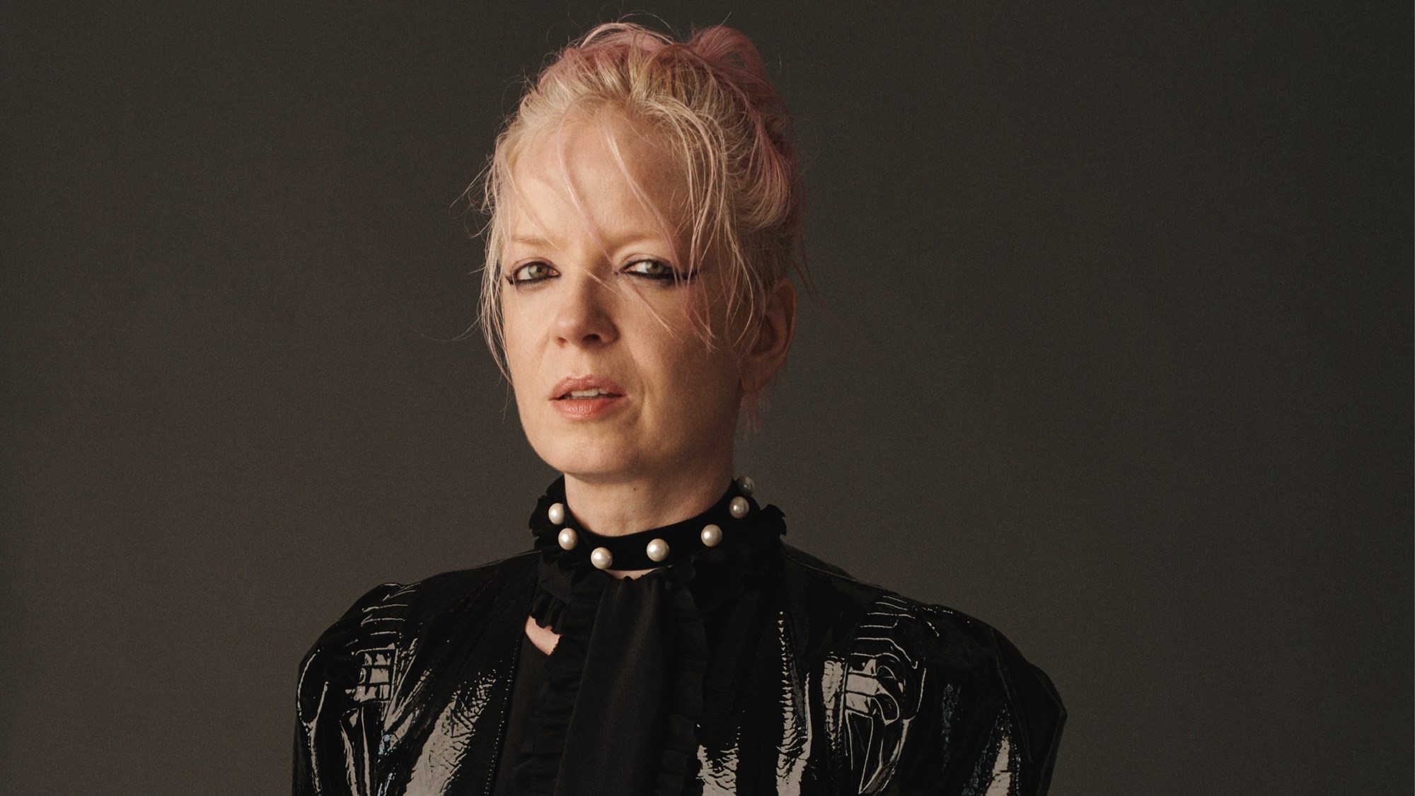 Shirley Manson: sex, straight-talking & strange little birds | Dazed