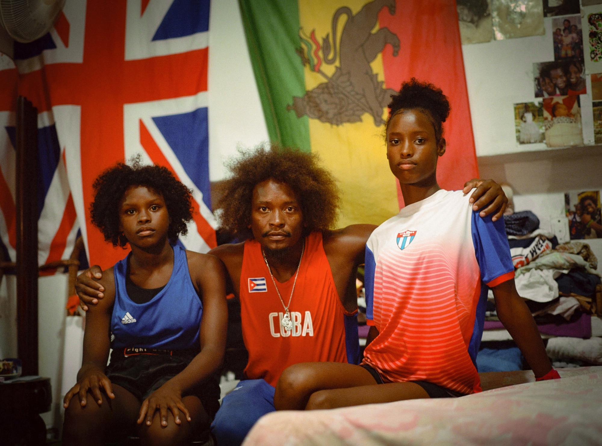 Boxing Sisters: These powerful portraits depict Cuba’s teen fighters ...