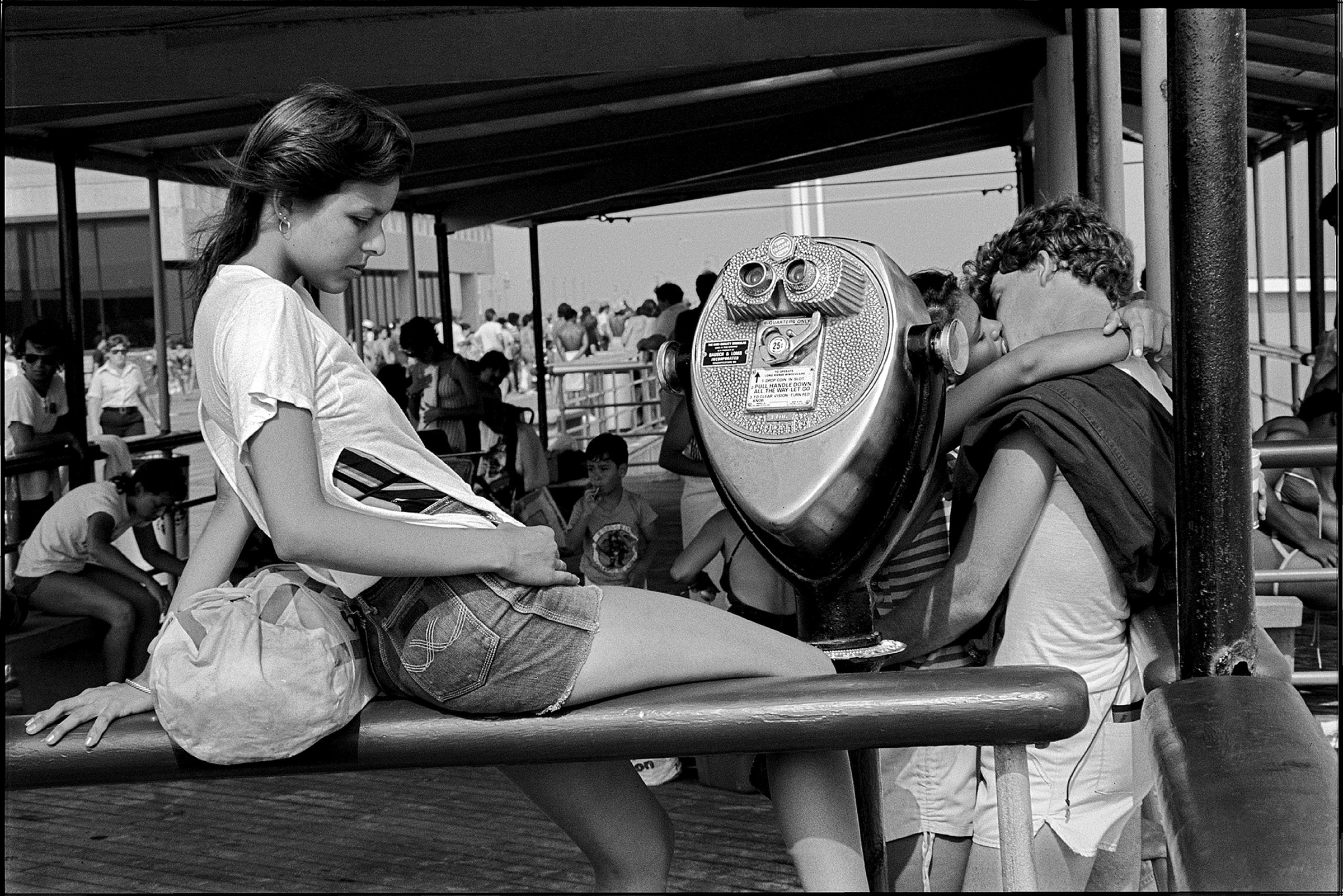 Фото ретро подростков. Фотограф Иосиф сабо 1970е. Фотограф Иосиф сабо (Joseph Szabo). Джозеф сабо портреты нежного возраста. Американская молодежь Америки 70х.