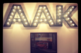 Art-Against-Knifes-inside