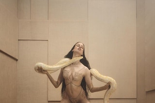 Dilara Fındıkoğlu swim