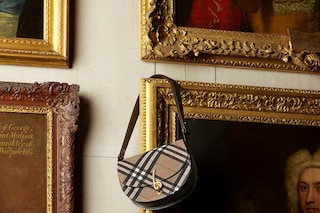 BURBERRY_2025_WINTER_25_RUNWAY_STILL_LIFE_sRGB_CRO