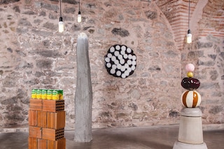 JONATHAN TRAYTE Pazar Installation 2