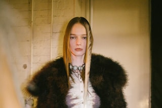 16Arlington AW22