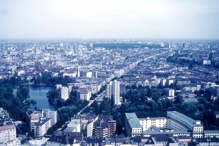 2506016125_d4d65b4ccd_o