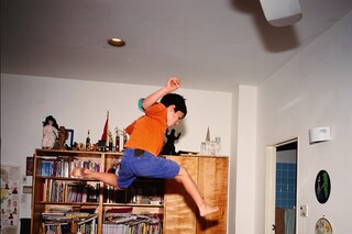 200-1 Joe flying