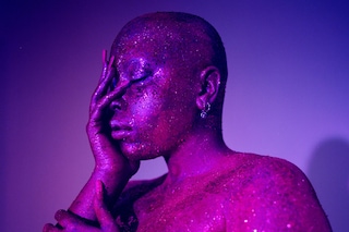 Exhibit social media censorship of fat bodies series