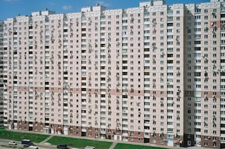 Sasha Kurmaz&#39;s Concrete &amp; Sex