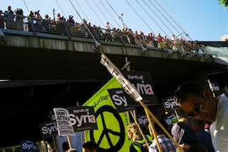Syrian anti-war march