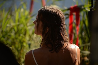 Behind-the-scenes of Rosie Lowe’s “Pharoah” video