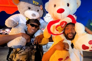 STILLS.00_02_32_10.Still006