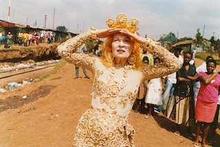 vivienne westwood campaign africa fashion crown