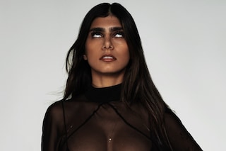 Mia Khalifa – Sheytan jewellery 