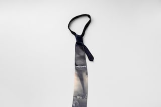 Twister necktie