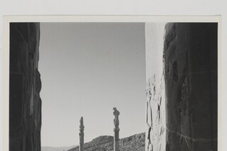 4._View_of_ruins_at_the_palace_of_Persepolis_Persi