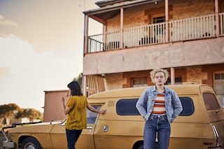 The Royal Hotel Kitty Green Julia Garner film 2023