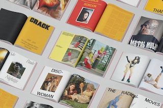 Crack-Book-Parallax-1