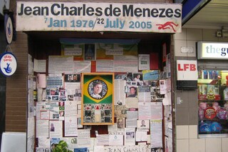 Jean_charles_de_menezes_shrine_dec_06-2