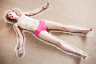 Arvida Bystr&#246;m in Valerie Phillips