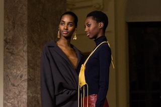 simon porte jacquemus aw18 show paris fashion week