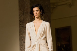 simon porte jacquemus aw18 show paris fashion week