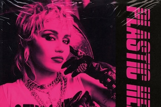 Miley Cyrus Plastic Hearts