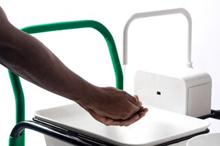 Nifemi Marcus-Bello&#39;s Handwashing Station 