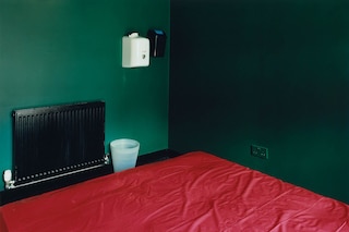 Tim_Richmond_Love_Bites_02_Bed_SwingersClub