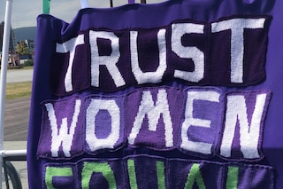 Women&#39;s procession in Belfast