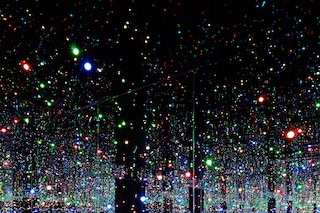 Yayoi Kusama,  “Infinity Mirrored Room” (2011/2017)  