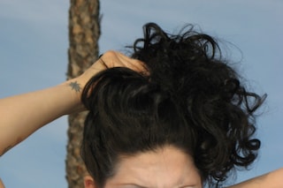 Gabbriette BTS Vivienne Westwood shoot