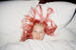 Juergen Teller, Young Pink Kate London 1998 (c