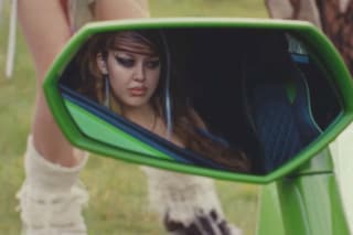 Koreless &quot;White Picket Fence&quot;