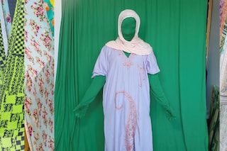 Farah Al Qasimi, Psychic Repair