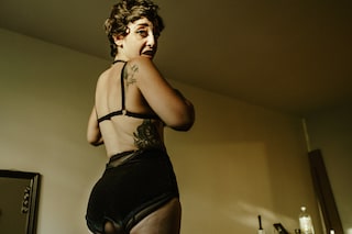 Natalia Neuhaus, Burlesque Mon Amour (2022)