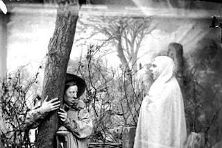 Ghosts in photographs