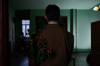 Yu Li, A Hole in the Wall