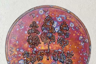 Tonique: A Form of Corrosion