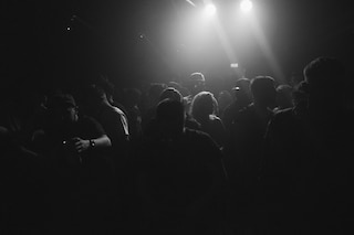 Dance Floor Etiquette, Yushy