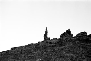 Lina Khalid, To Look Over There is a Sin
