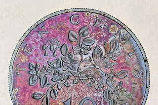 Tonique: A Form of Corrosion