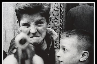 William Klein, “Gun 1”, New York