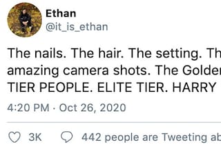 Harry Styles Golden nails3