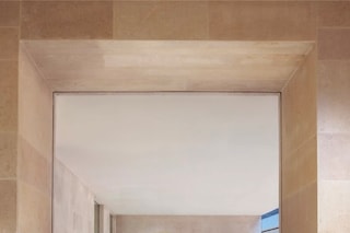 6 &#169; Louis Vuitton Malletier - Steve Harries_Colle