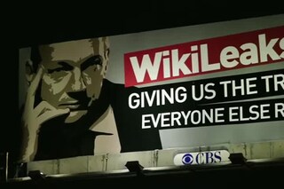 trailer-we-steal-secrets-the-story-of-wikileaks-13