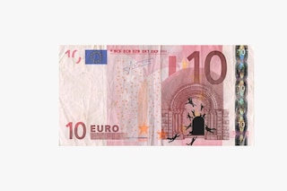 Greek artist Stefanos defaces EU euro banknotes