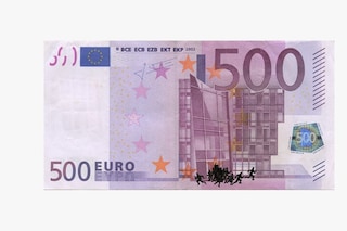 Greek artist Stefanos defaces EU euro banknotes