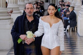 64C9FD23-4B2B-43A4-A8A6-DA8BA7ABE65D