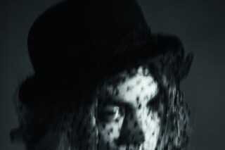 2. Photography: Mark Segal, Styling: Robbie Spence
