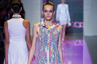  I love this look on Erjona from Christopher Kane&#39;
